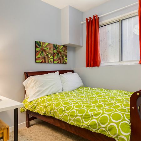 Fabulous 4Br Suite Close To Dt, Sait, U Of C By Prowess YYC Екстериор снимка